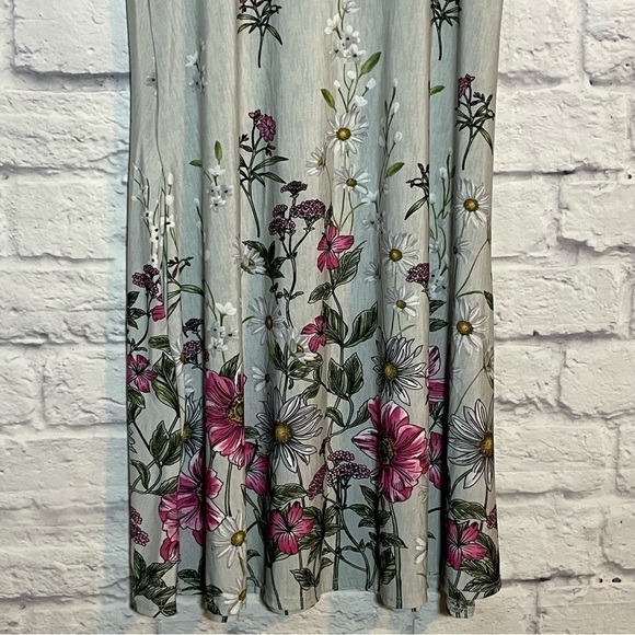 Heimish USA Sleeveless Floral Design Midi Summer Dress Size Small - Picture 8 of 10